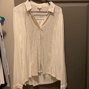 White long sleeve top